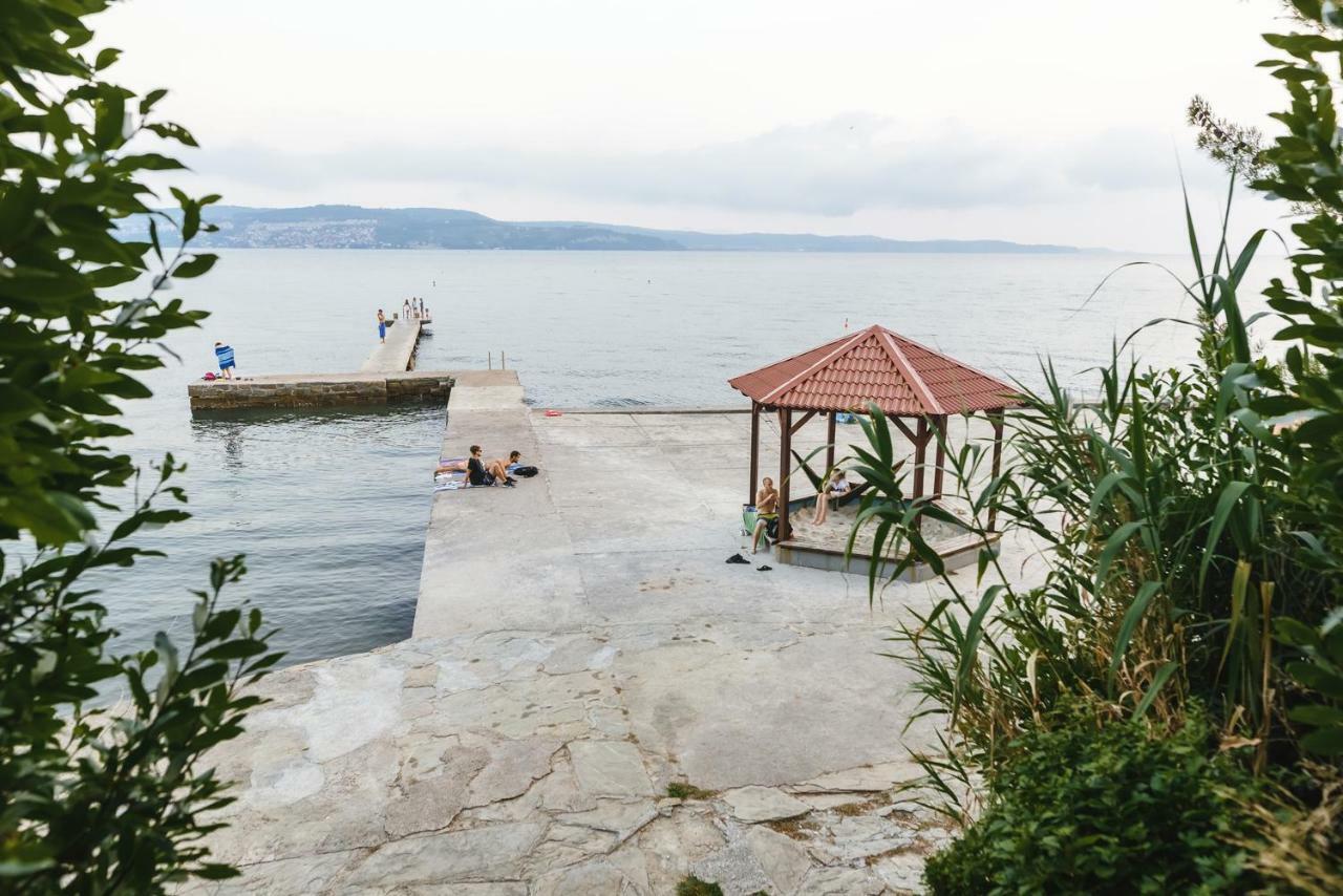 Apartament Apartma Joy - Private Beach Ankaran Zewnętrze zdjęcie